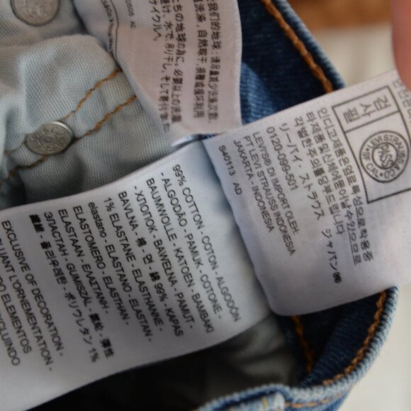 Levi's 501 Straight Leg Relaxed Jeans Medium Wash Sz 24 - Picture 9 of 10